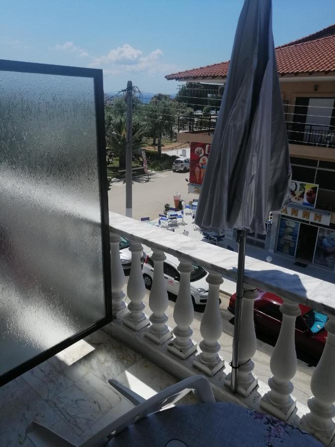 Ferienwohnung Dionisos Roses Paralia Dionisiou Exterior foto